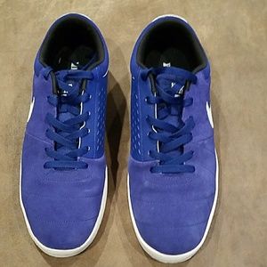 Nike casual athletic shoes